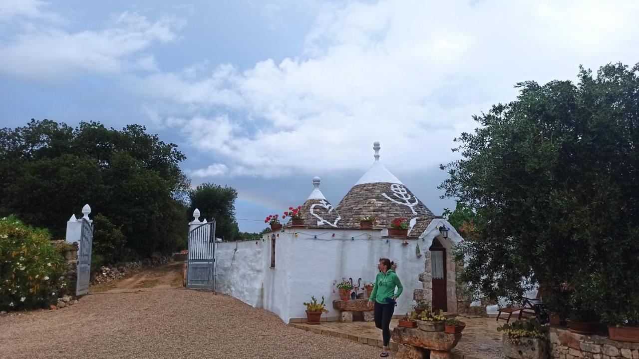 Piccolo Trullo Ostunese Le Jardin De Sophie' Ostuni Luaran gambar