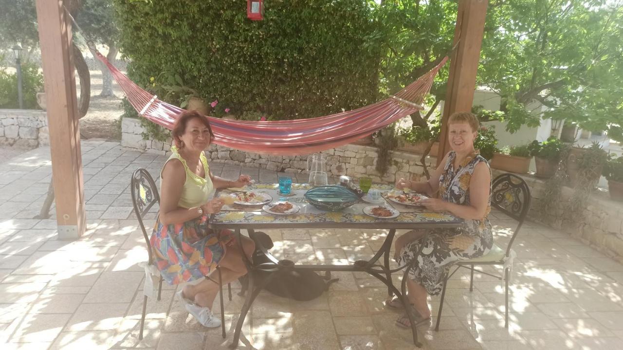 Piccolo Trullo Ostunese Le Jardin De Sophie' Ostuni Luaran gambar