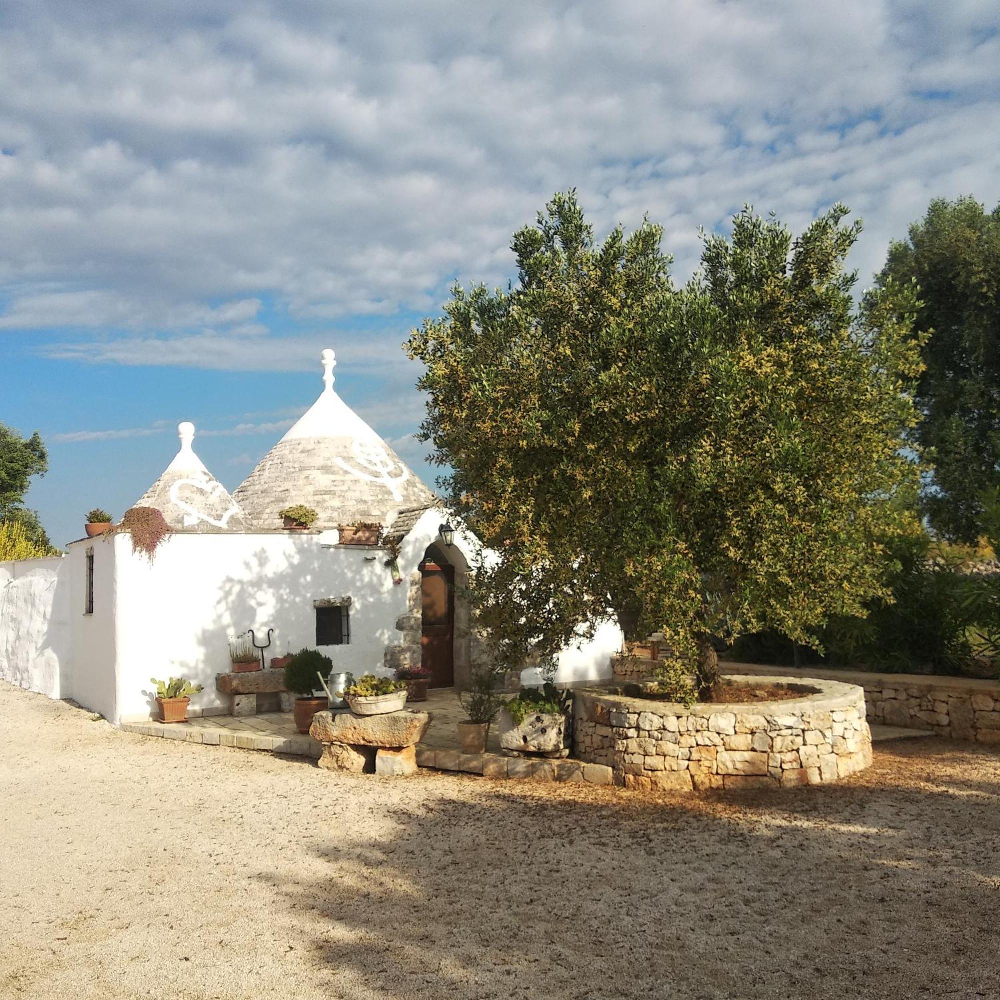 Piccolo Trullo Ostunese Le Jardin De Sophie' Ostuni Luaran gambar